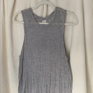 Long grey tank top!